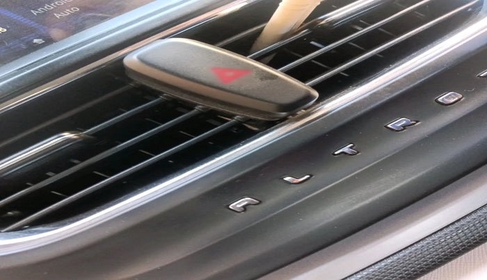 2023 Tata ALTROZ XMA Plus (S) DCT, Petrol, Automatic, 30,295 km, interior