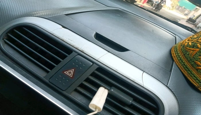 2013 Maruti Ritz VDI, Diesel, Manual, 1,47,037 km, interior