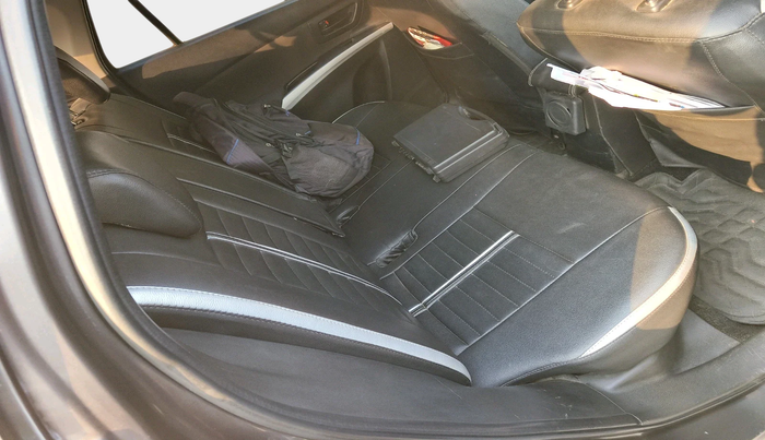 2016 Maruti S Cross SIGMA 1.3, Diesel, Manual, 1,06,570 km, interior