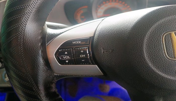 2012 Honda Brio V MT, Petrol, Manual, 83,127 km, interior