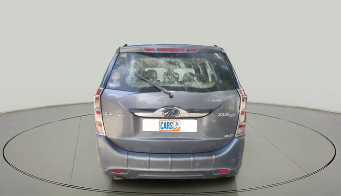 2016 Mahindra XUV500 W10 AWD, Diesel, Manual, 87,178 km, exterior