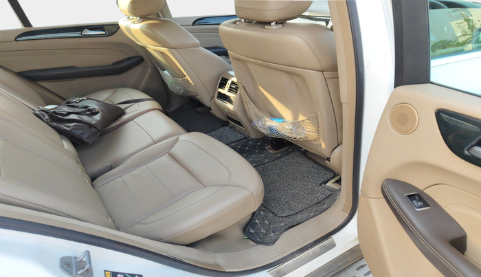 2014 Mercedes Benz Ml Class 250 CDI, Diesel, Automatic, 1,94,426 km, interior