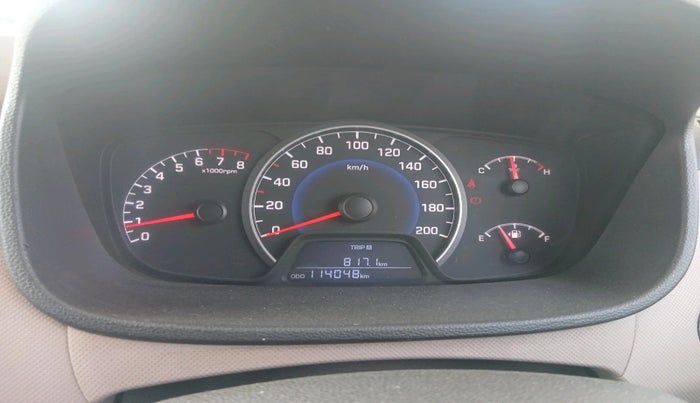 2013 Hyundai Grand i10 SPORTZ 1.2 KAPPA VTVT, Petrol, Manual, 1,14,048 km, interior