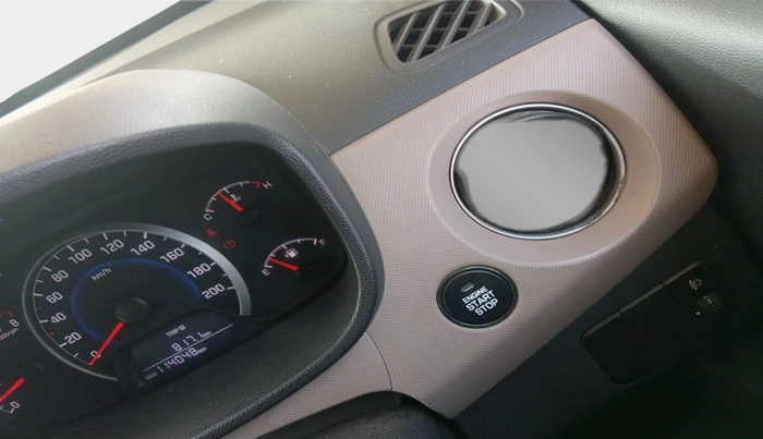 2013 Hyundai Grand i10 SPORTZ 1.2 KAPPA VTVT, Petrol, Manual, 1,14,048 km, interior