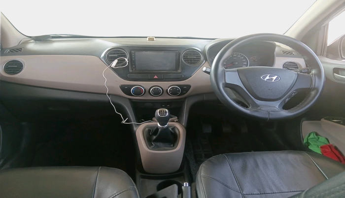 2013 Hyundai Grand i10 SPORTZ 1.2 KAPPA VTVT, Petrol, Manual, 1,14,048 km, interior