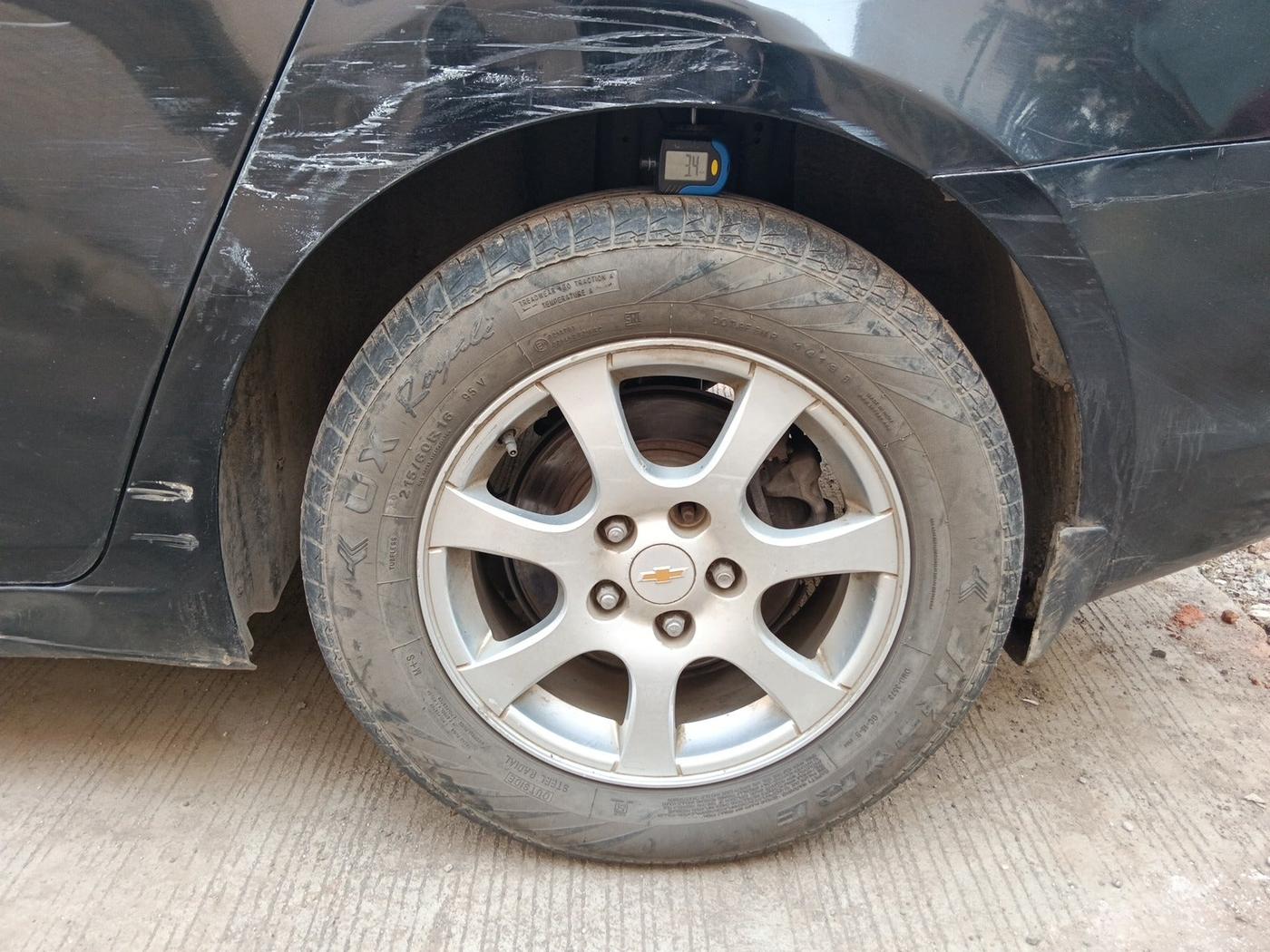 2010 Chevrolet Cruze LTZ, Diesel, Manual, 78,758 km, tyre