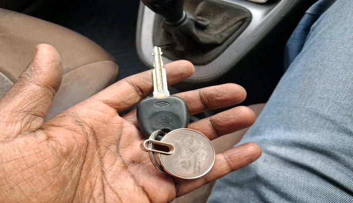 2015 Hyundai i10 MAGNA 1.1, Petrol, Manual, 1,40,280 km, interior