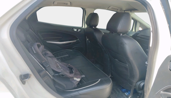 2018 Ford Ecosport TITANIUM 1.5L DIESEL, Diesel, Manual, 1,12,667 km, interior