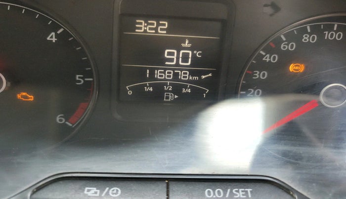 2014 Volkswagen Polo COMFORTLINE 1.5L, Diesel, Manual, 1,16,878 km, interior