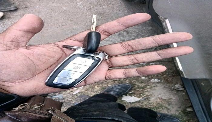 2023 KIA SONET HTE 1.2, Petrol, Manual, 23,970 km, interior