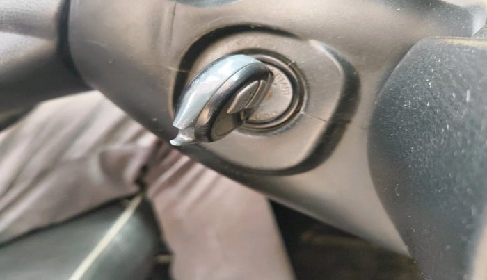 2013 Maruti Swift VDI, Diesel, Manual, 1,22,900 km, interior