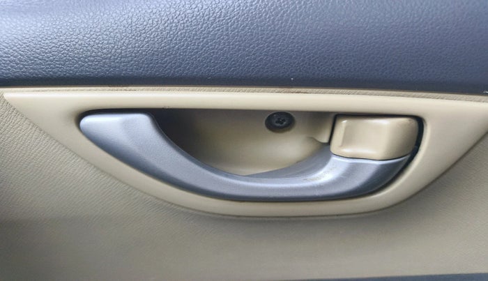 2015 Honda Amaze 1.2L I-VTEC VX, Petrol, Manual, 45,281 km, interior