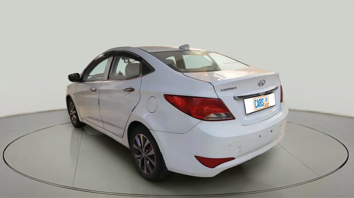 2017 Hyundai Verna 1.6 CRDI SX, Diesel, Manual, 1,44,228 km, exterior