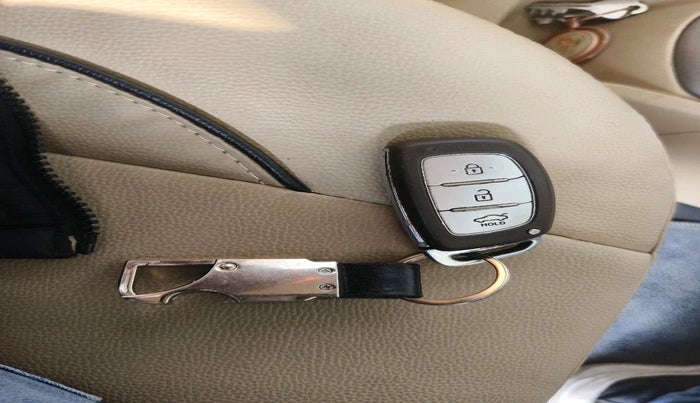 2017 Hyundai Verna 1.6 CRDI SX, Diesel, Manual, 1,44,228 km, interior