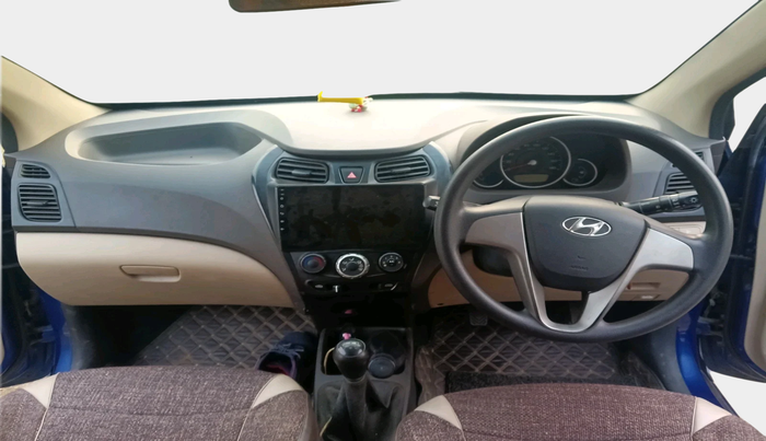 2015 Hyundai Eon SPORTZ, Petrol, Manual, 25,925 km, interior