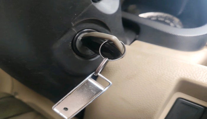 2015 Maruti Swift Dzire VXI, Petrol, Manual, 1,08,277 km, interior