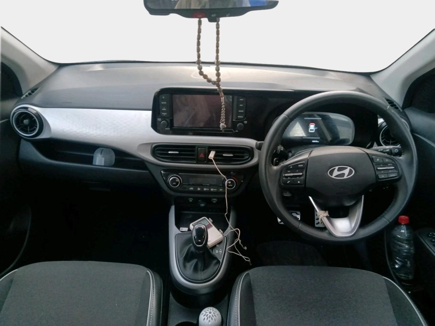 2024 Hyundai EXTER SX(O) CONNECT 1.2 AMT, Petrol, Automatic, 10,419 km, interior
