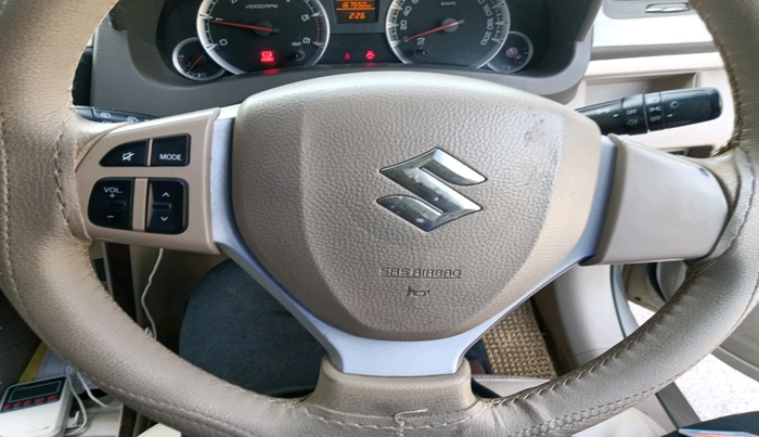 2014 Maruti Ertiga ZDI, Diesel, Manual, 1,67,550 km, interior