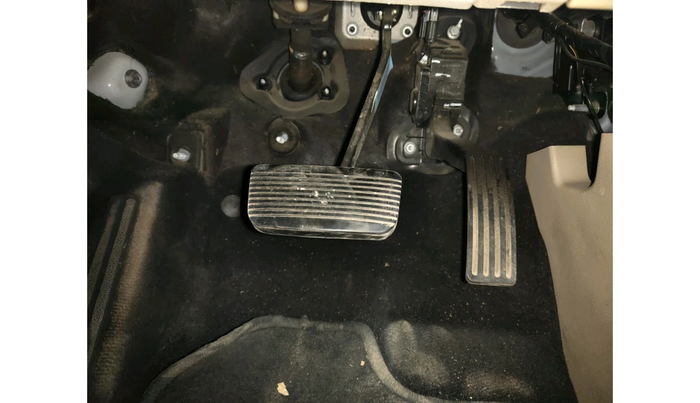 2020 Ford Endeavour TITANIUM 2.0 4X2 AT, Diesel, Automatic, 1,65,165 km, interior