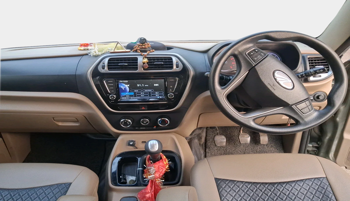 2021 Mahindra BOLERO NEO N 10, Diesel, Manual, 58,920 km, interior