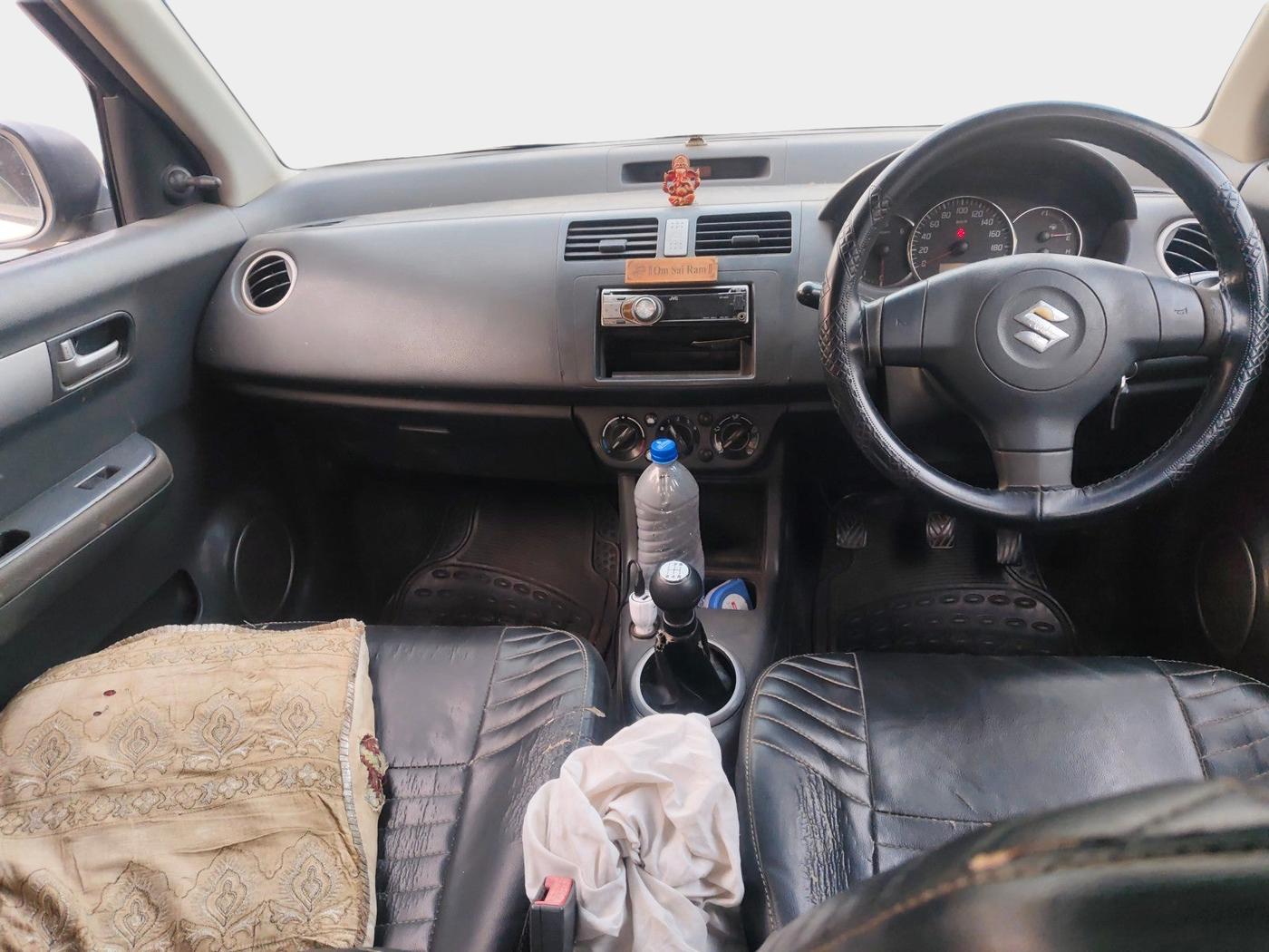 2009 Maruti Swift VDI, Diesel, Manual, 1,86,610 km, interior