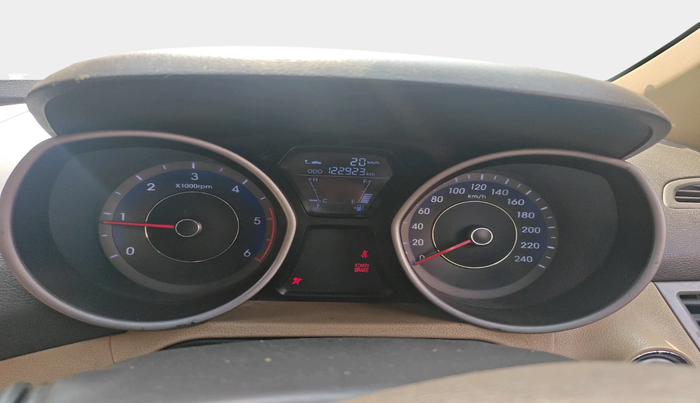 2012 Hyundai New Elantra 1.6 SX MT DIESEL, Diesel, Manual, 1,22,923 km, interior