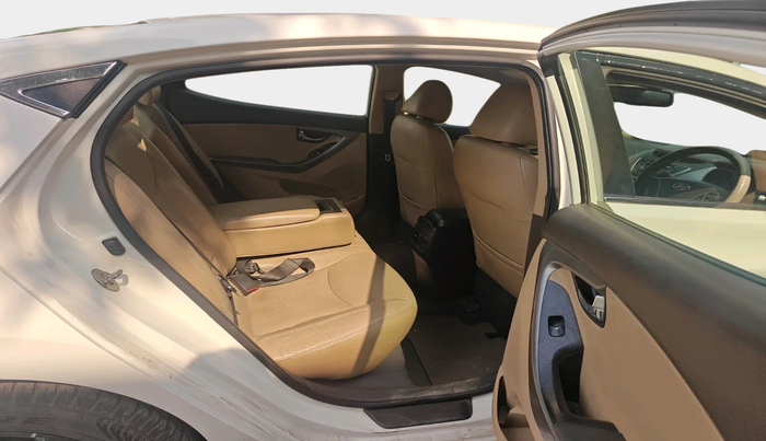 2012 Hyundai New Elantra 1.6 SX MT DIESEL, Diesel, Manual, 1,22,923 km, interior