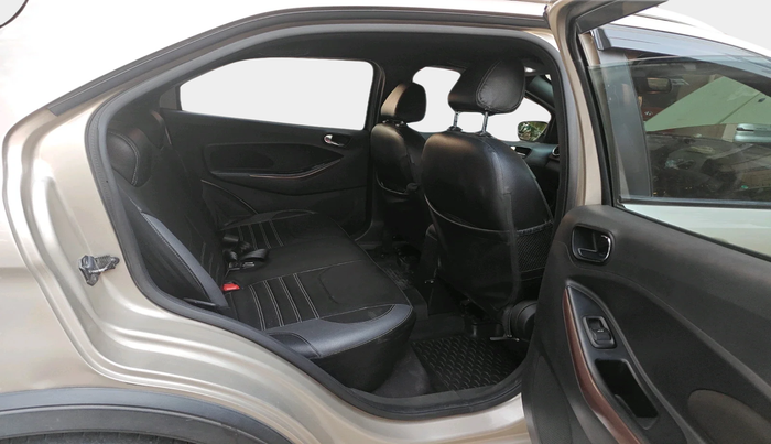 2018 Ford FREESTYLE TITANIUM 1.2 PETROL, Petrol, Manual, 74,778 km, interior