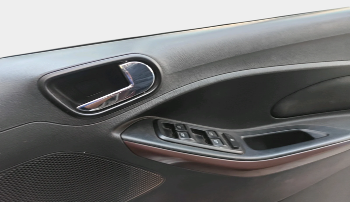 2018 Ford FREESTYLE TITANIUM 1.2 PETROL, Petrol, Manual, 74,778 km, interior