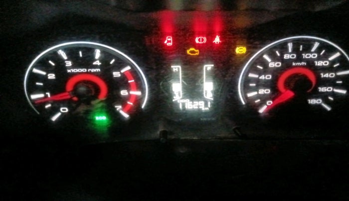 2017 Mahindra Kuv100 K6 D 6 STR, Diesel, Manual, 1,16,291 km, interior