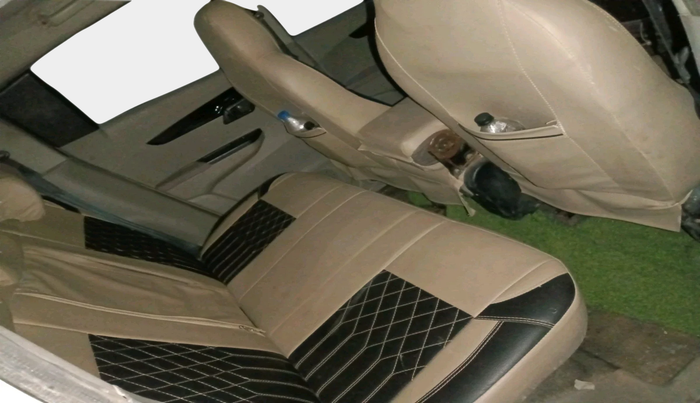 2017 Mahindra Kuv100 K6 D 6 STR, Diesel, Manual, 1,16,291 km, interior