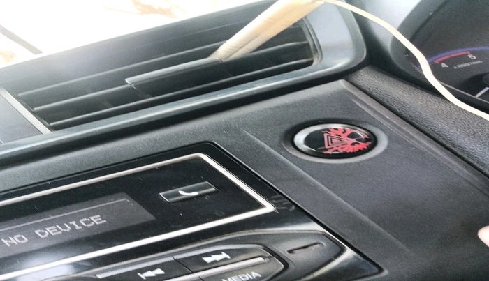 2017 Honda Amaze 1.5L I-DTEC E, Diesel, Manual, 1,24,642 km, interior