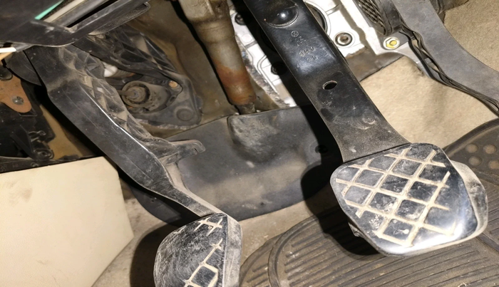 2011 Volkswagen Vento TRENDLINE DIESEL 1.6, Diesel, Manual, 1,13,024 km, interior