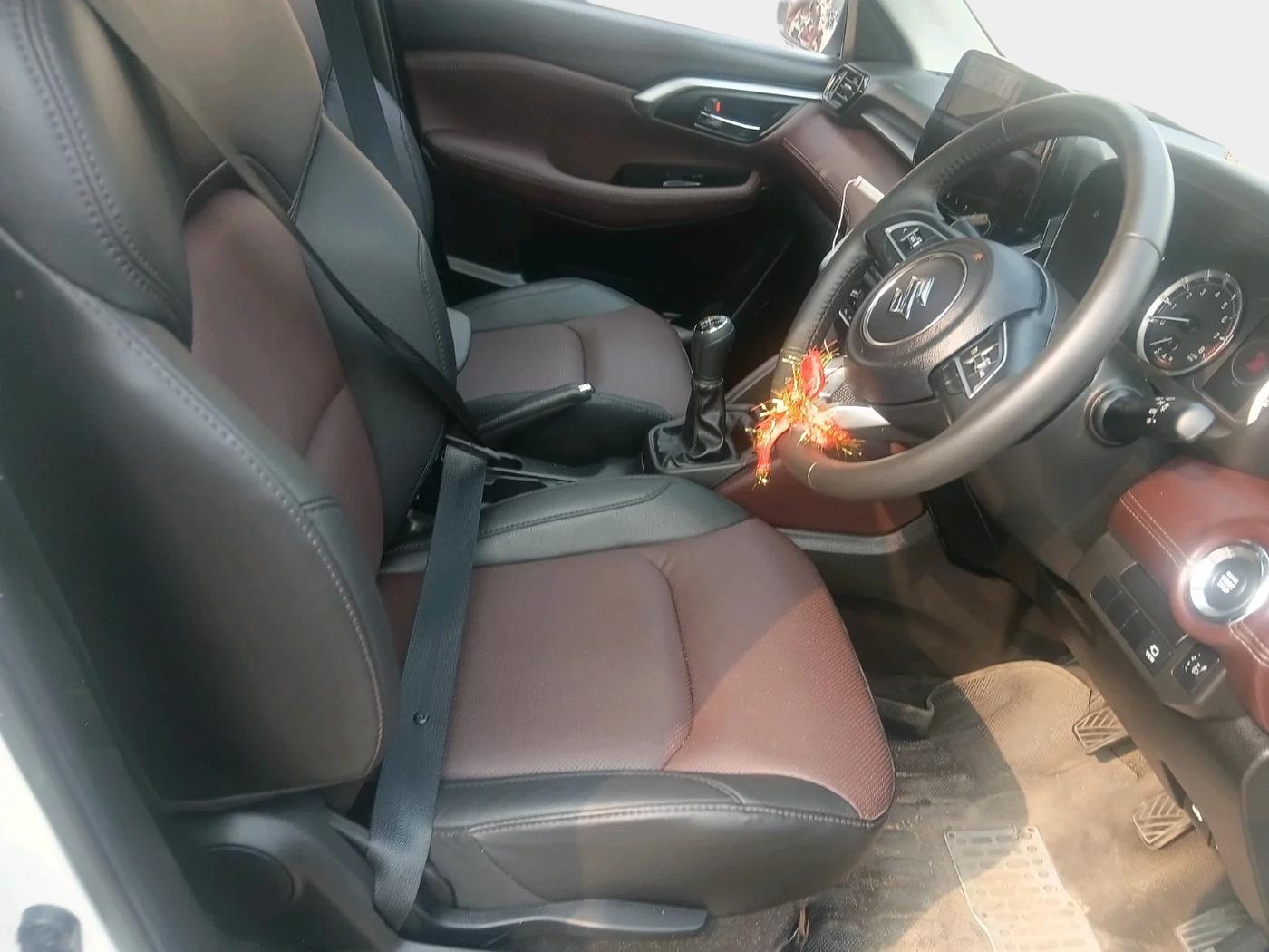 2024 Maruti Grand Vitara ALPHA SMART HYBRID, Petrol, Manual, 2,922 km, interior
