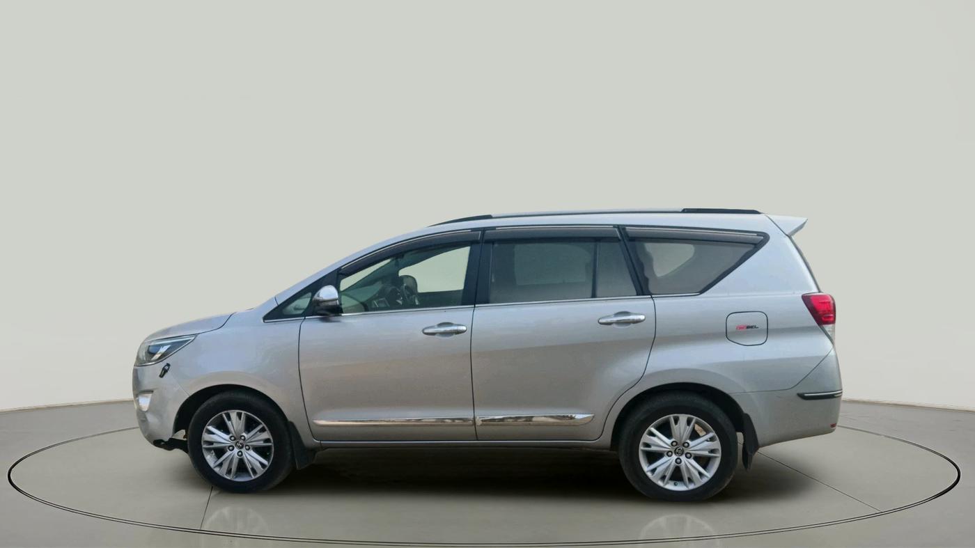 2019 Toyota Innova Crysta 2.4 ZX 7 STR, Diesel, Manual, 1,04,396 km, exterior