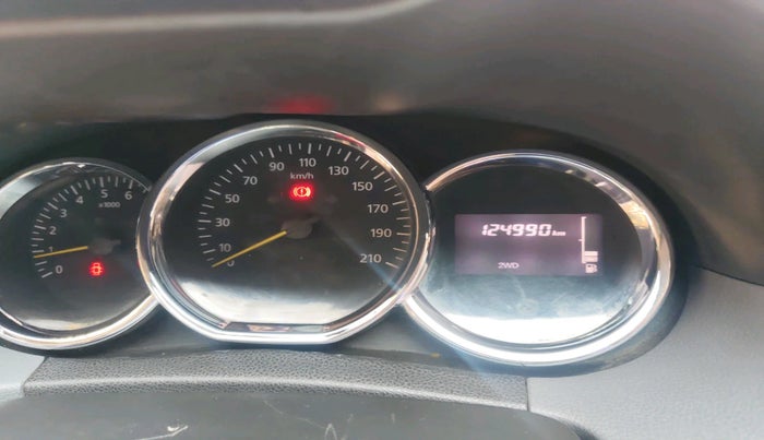 2017 Renault Duster 110 PS RXZ 4X4 MT DIESEL, Diesel, Manual, 1,24,990 km, interior