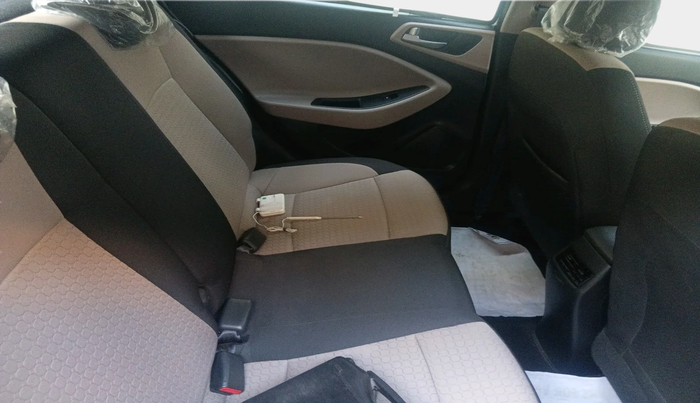 2016 Hyundai Elite i20 ASTA 1.2 (O), Petrol, Manual, 46,299 km, interior