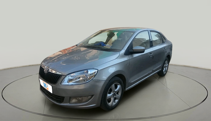 2013 Skoda Rapid AMBITION 1.6 TDI CR MT PLUS, Diesel, Manual, 1,16,770 km, exterior