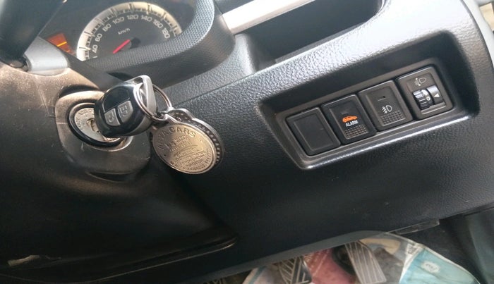 2015 Maruti Swift VXI, Petrol, Manual, 55,138 km, interior