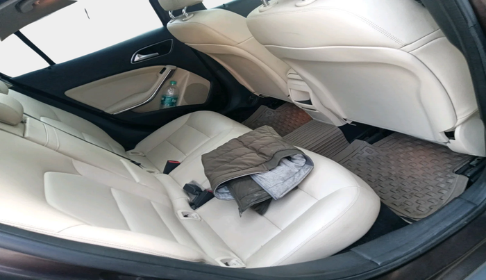 2014 Mercedes Benz GLA Class 200 CDI SPORT, Diesel, Automatic, 76,705 km, interior