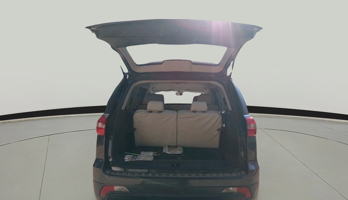 2018 Tata Hexa XM 4X2 7 STR, Diesel, Manual, 50,200 km, exterior