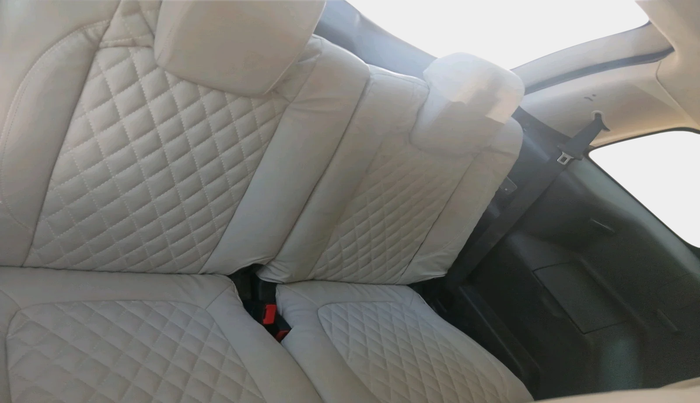 2018 Tata Hexa XM 4X2 7 STR, Diesel, Manual, 50,200 km, interior