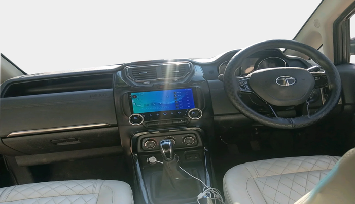 2018 Tata Hexa XM 4X2 7 STR, Diesel, Manual, 50,200 km, interior