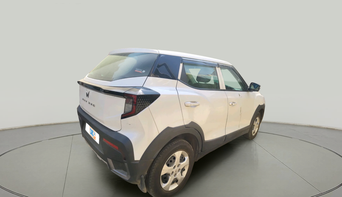2024 Mahindra XUV 3XO MX1 1.2 L TCMPFi, Petrol, Manual, 28,614 km, exterior