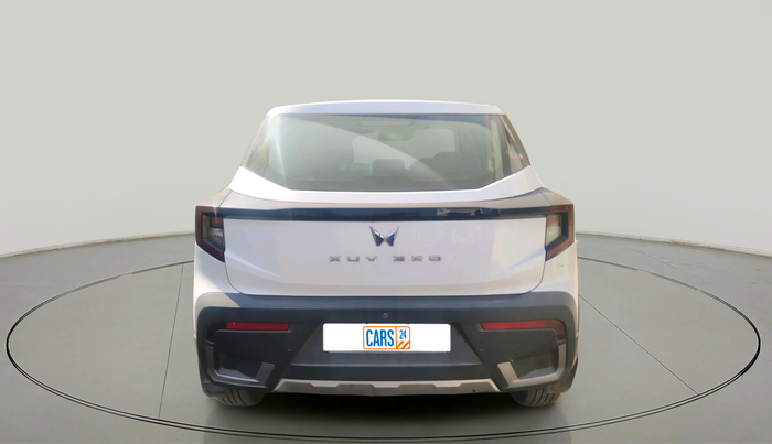 2024 Mahindra XUV 3XO MX1 1.2 L TCMPFi, Petrol, Manual, 28,614 km, exterior