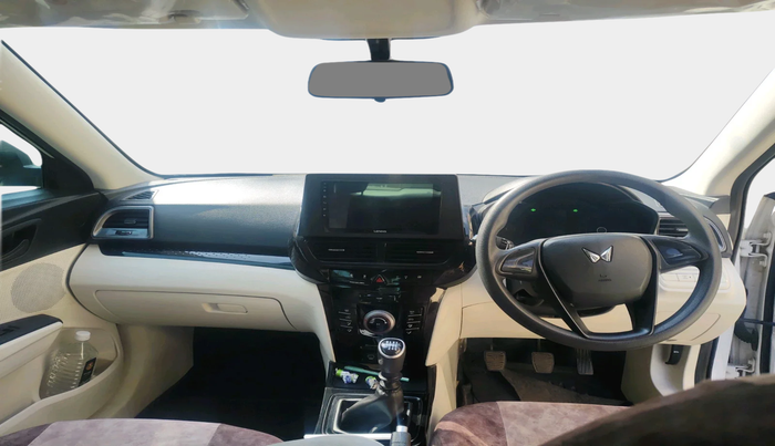 2024 Mahindra XUV 3XO MX1 1.2 L TCMPFi, Petrol, Manual, 28,614 km, interior