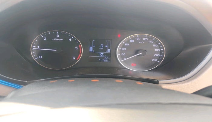 2017 Hyundai Elite i20 SPORTZ 1.4 CRDI, Diesel, Manual, 71,765 km, interior