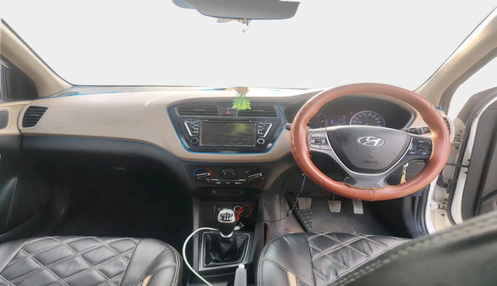 2017 Hyundai Elite i20 SPORTZ 1.4 CRDI, Diesel, Manual, 71,765 km, interior