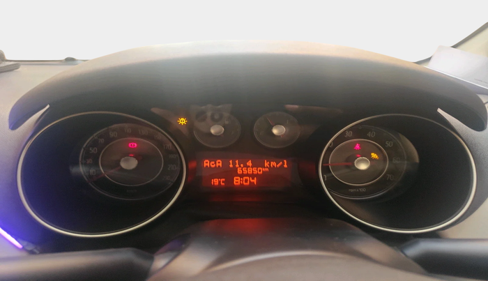 2016 Fiat Linea EMOTION 1.4 L T JET, Petrol, Manual, 65,850 km, interior