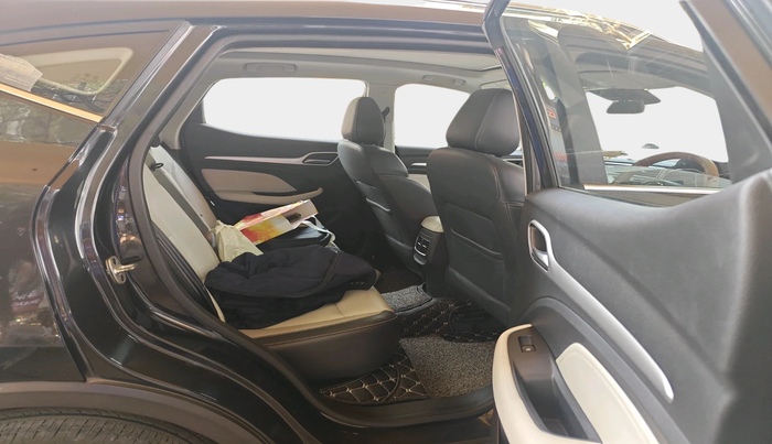 2022 MG ASTOR SHARP 1.5 CVT, Petrol, Automatic, 23,930 km, interior